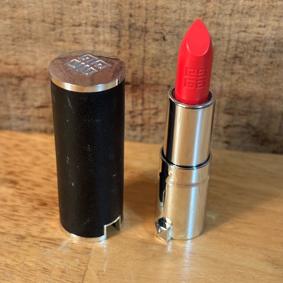 Givenchy Other - 🔥 SOLD🔥Givenchy Le Rouge lipstick
